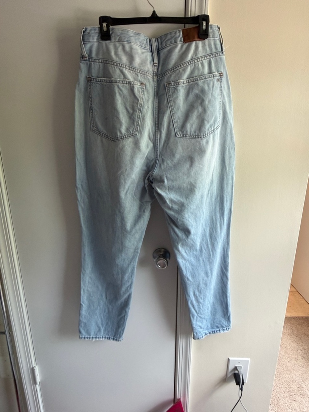 Light Wash High-Rise Curvy Fit Madewell Jeans - Picture 4 of 4